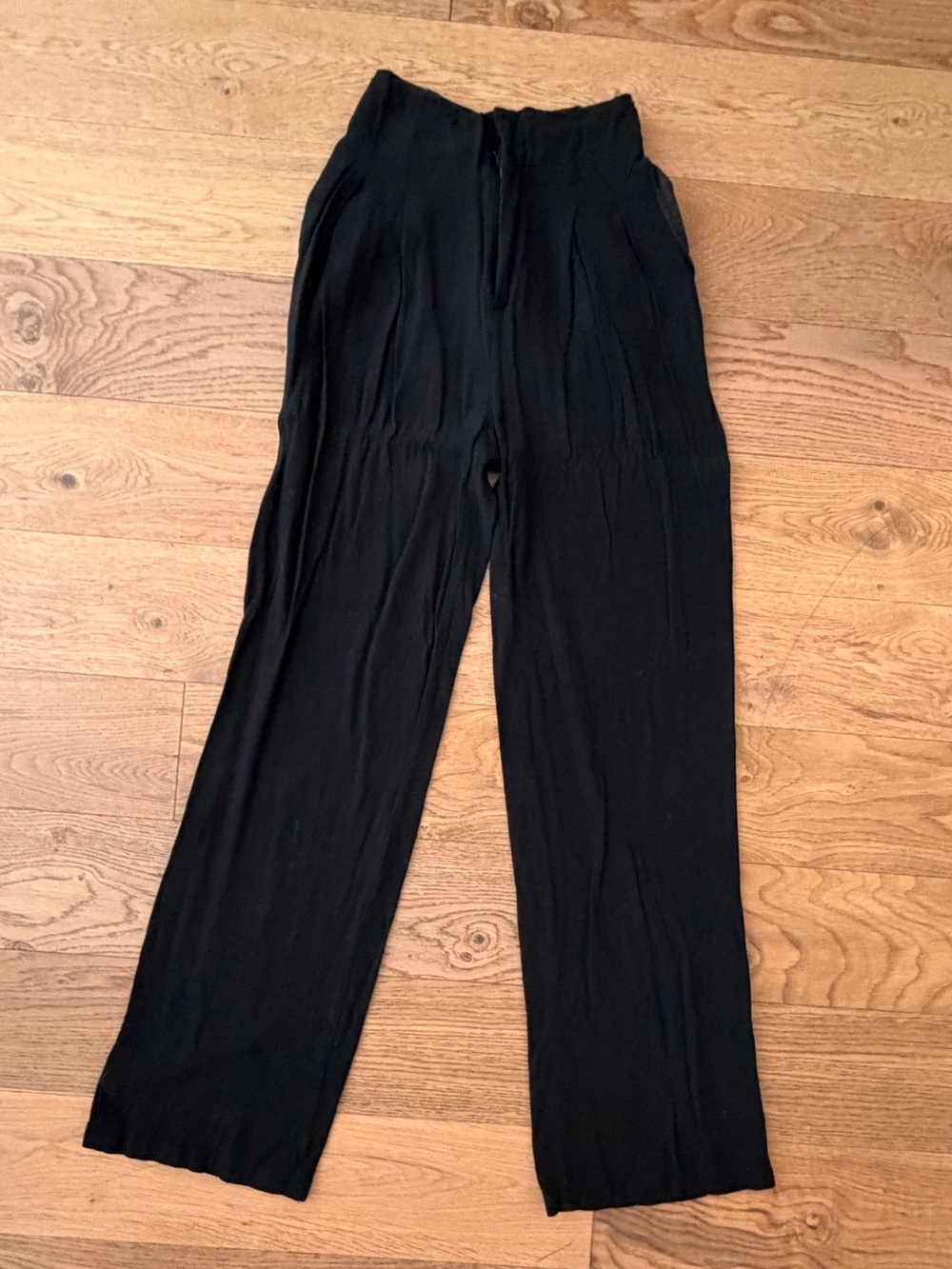 Black Wide-Leg Linen Pants